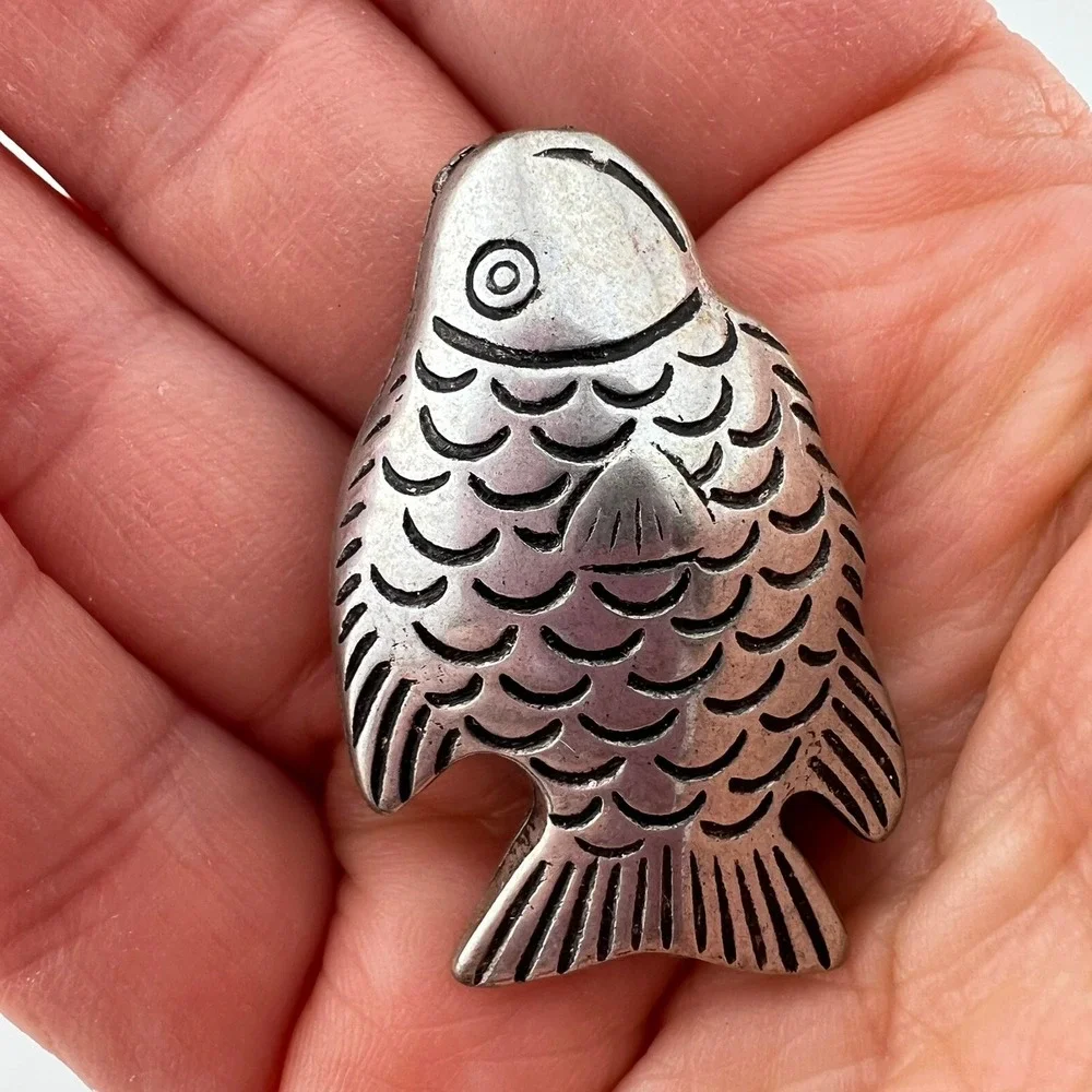 Lot 4 Large Silver Tone‎ Fish Beads Metal Spacer Beads Jewelry Making Nautical